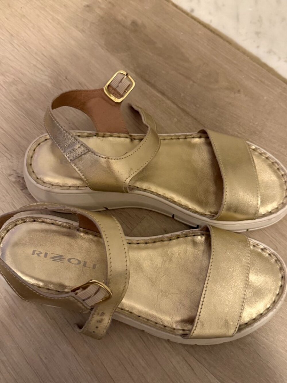 Rizzoli Genuine Leather Metallic Gold Platform Sandals Comfort Chunky Sandals 38 - Picture 2 of 9